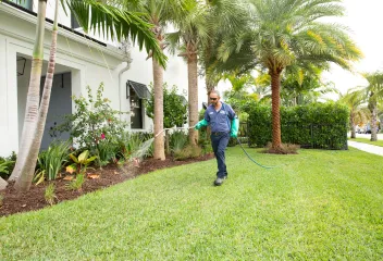 tech-spraying-property